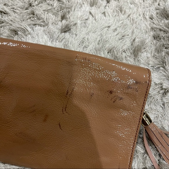 SOLD!!! Gucci Clutch - Picture 3 of 9